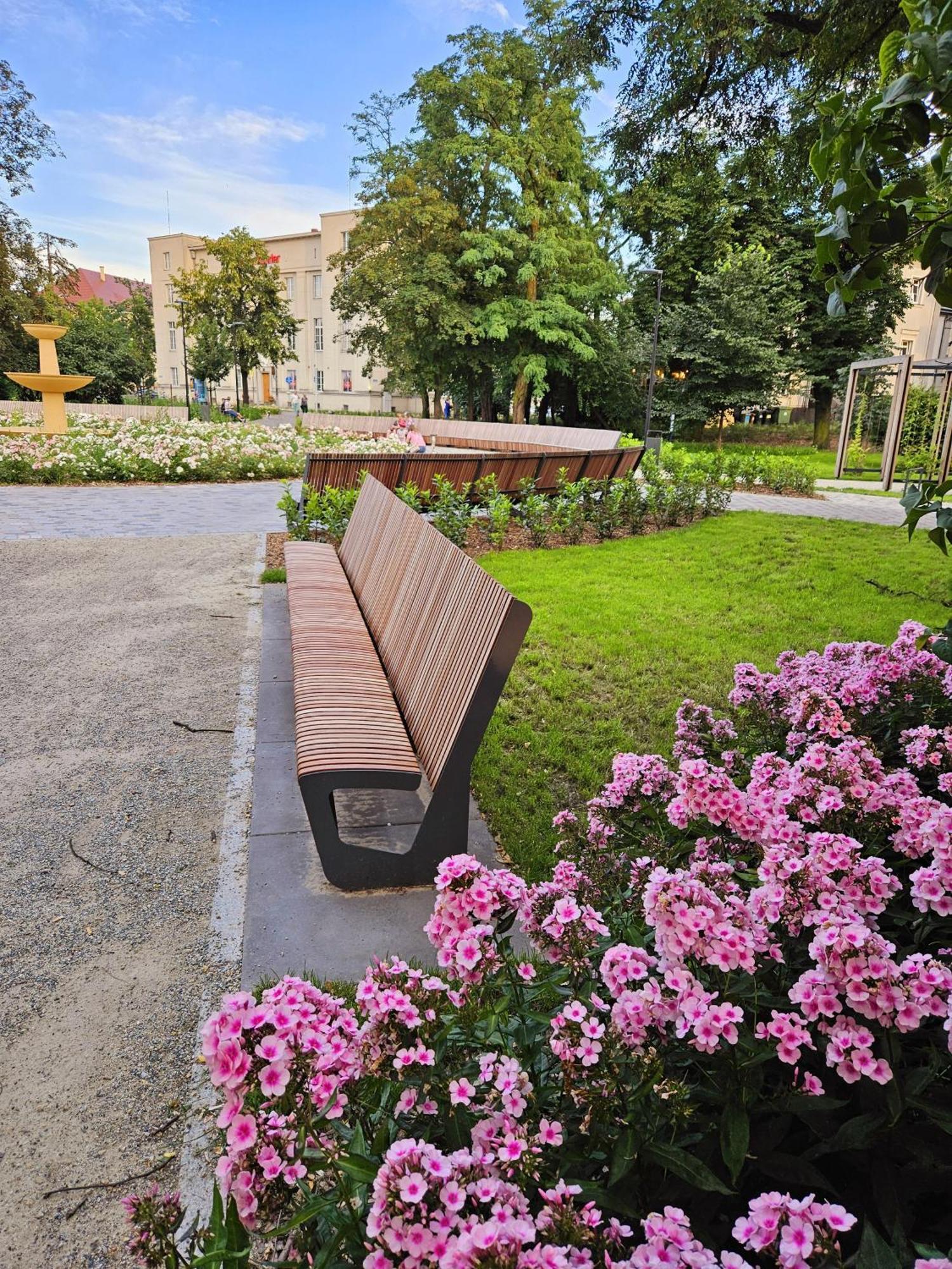 Apartamenty Pod Aniolami Ostrów Wielkopolski Exterior foto